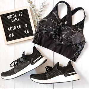 Adidas Ultra Boost 19 Shoes size 9